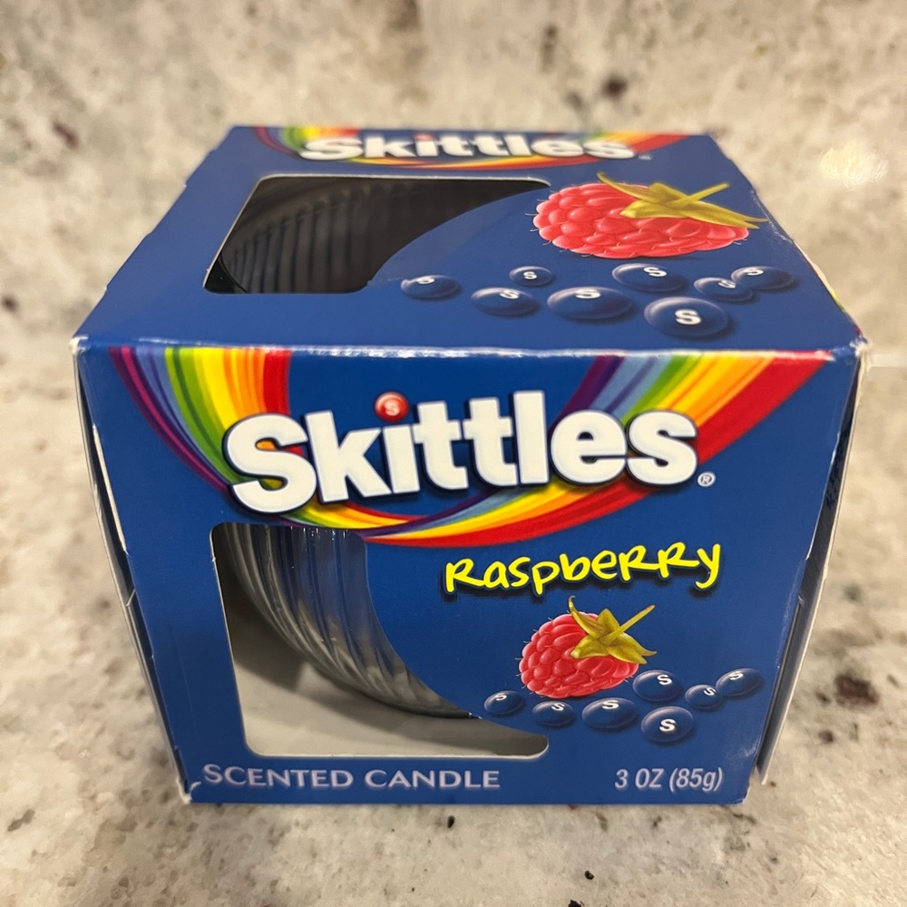 New 3oz Skittles Raspberry Scented Candle